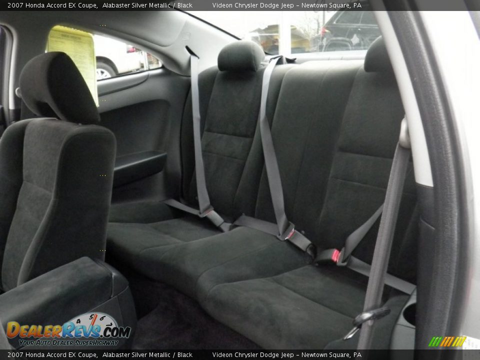 2007 Honda Accord EX Coupe Alabaster Silver Metallic / Black Photo #23