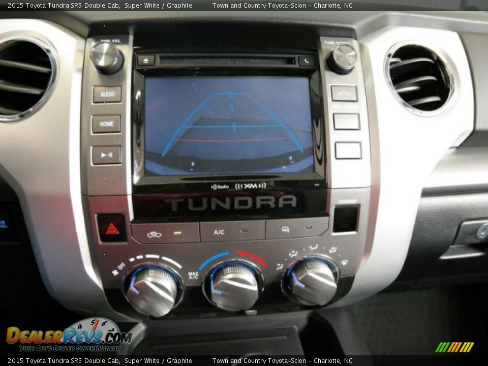 Controls of 2015 Toyota Tundra SR5 Double Cab Photo #15