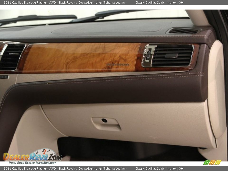 2011 Cadillac Escalade Platinum AWD Black Raven / Cocoa/Light Linen Tehama Leather Photo #22