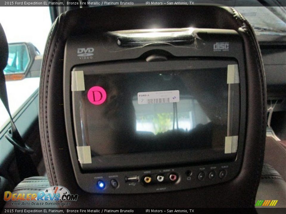 Entertainment System of 2015 Ford Expedition EL Platinum Photo #15