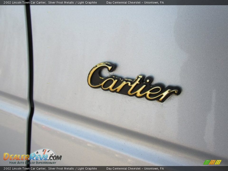 2002 Lincoln Town Car Cartier Silver Frost Metallic / Light Graphite Photo #4