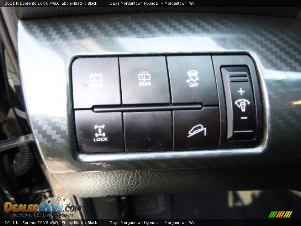 2011 Kia Sorento SX V6 AWD Ebony Black / Black Photo #28