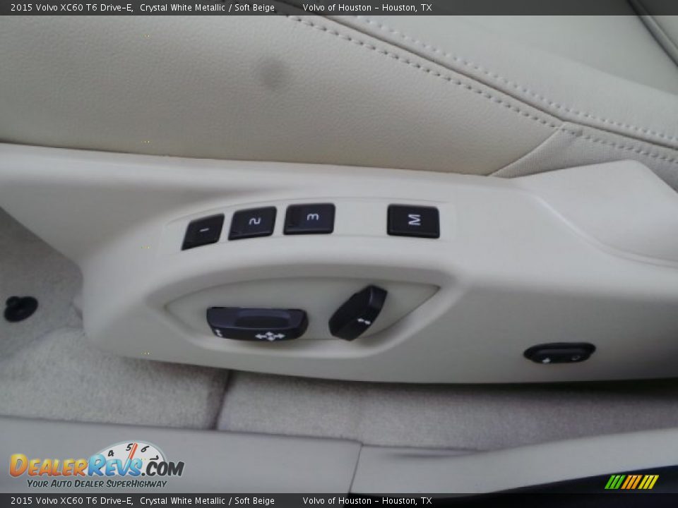 2015 Volvo XC60 T6 Drive-E Crystal White Metallic / Soft Beige Photo #12