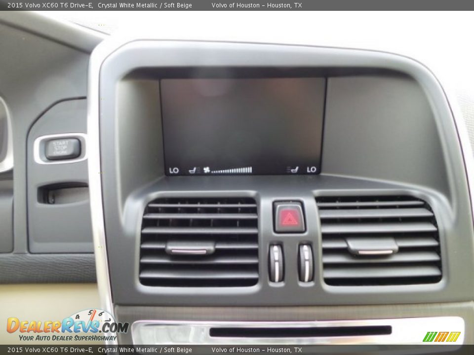 2015 Volvo XC60 T6 Drive-E Crystal White Metallic / Soft Beige Photo #16