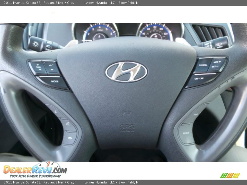 2011 Hyundai Sonata SE Radiant Silver / Gray Photo #13