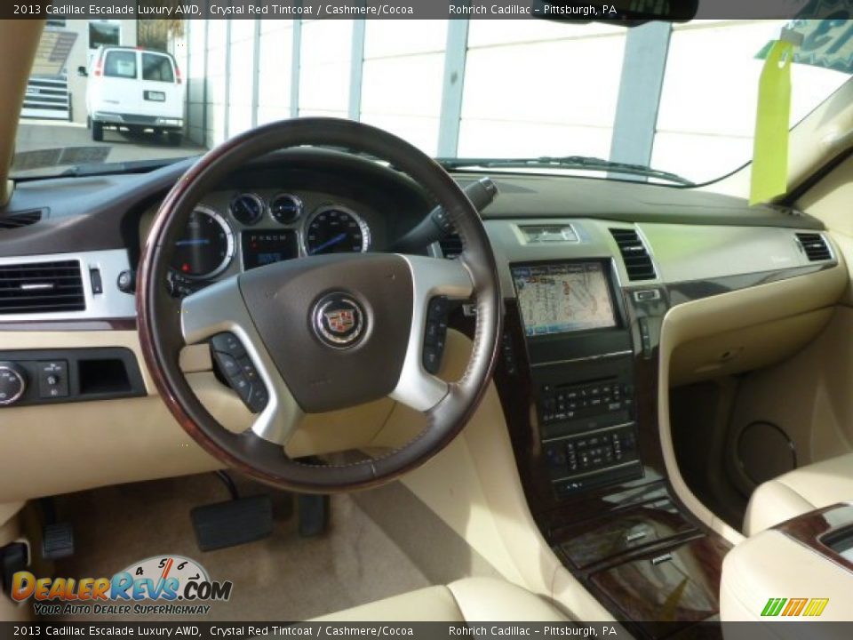Dashboard of 2013 Cadillac Escalade Luxury AWD Photo #6