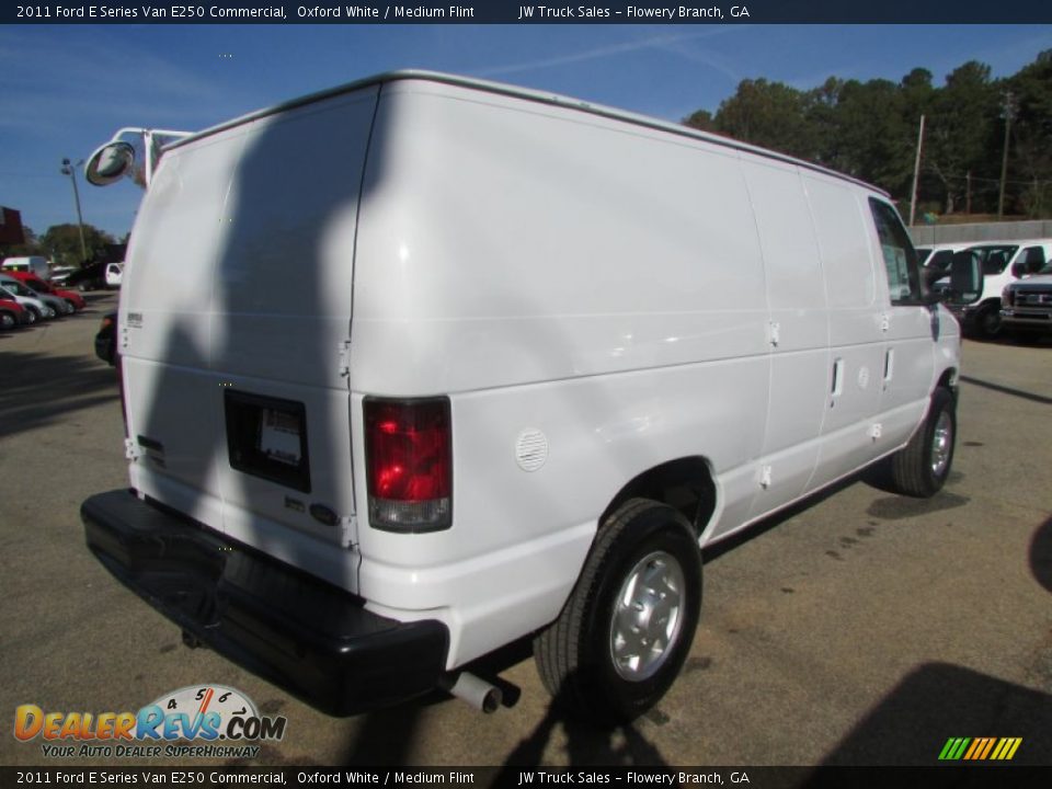 2011 Ford E Series Van E250 Commercial Oxford White / Medium Flint Photo #6