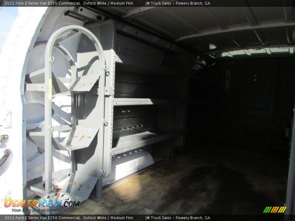 2011 Ford E Series Van E250 Commercial Oxford White / Medium Flint Photo #10