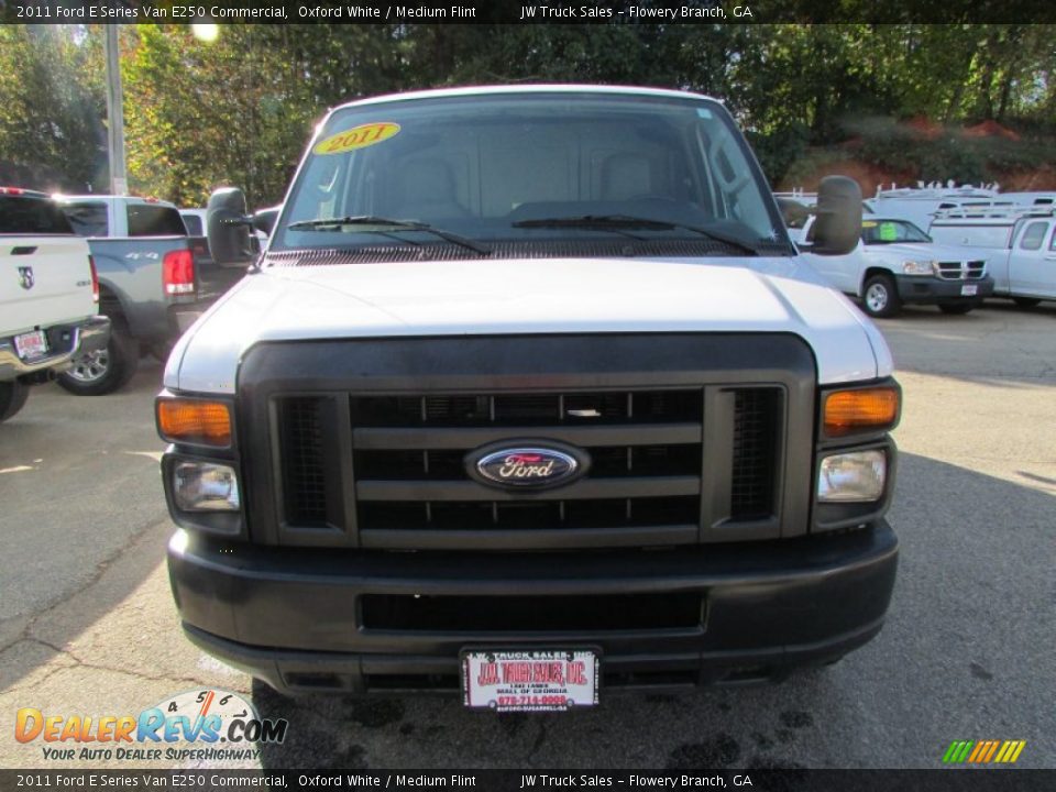 2011 Ford E Series Van E250 Commercial Oxford White / Medium Flint Photo #19