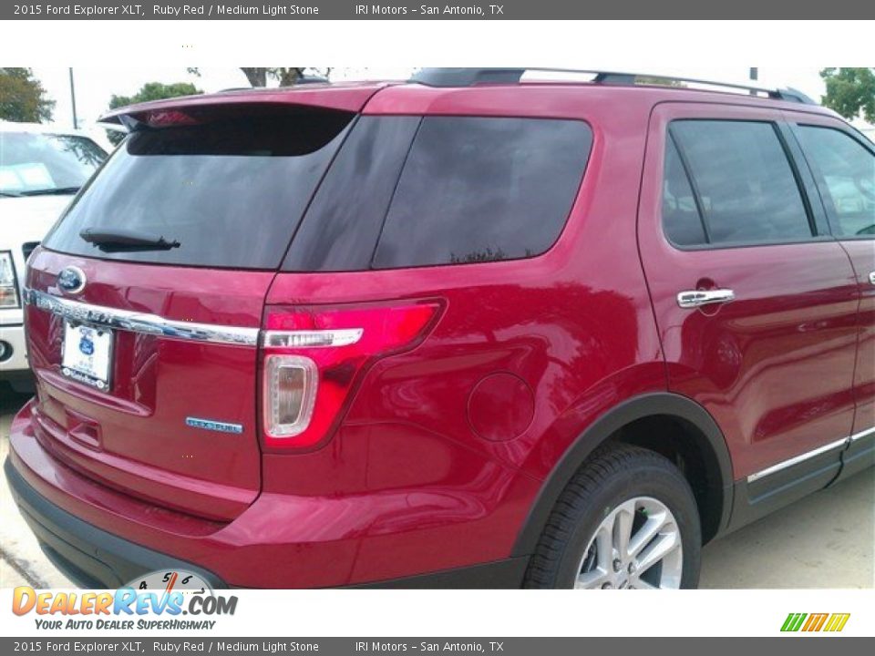 2015 Ford Explorer XLT Ruby Red / Medium Light Stone Photo #9