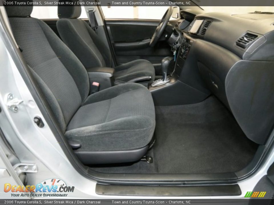 2006 Toyota Corolla S Silver Streak Mica / Dark Charcoal Photo #25