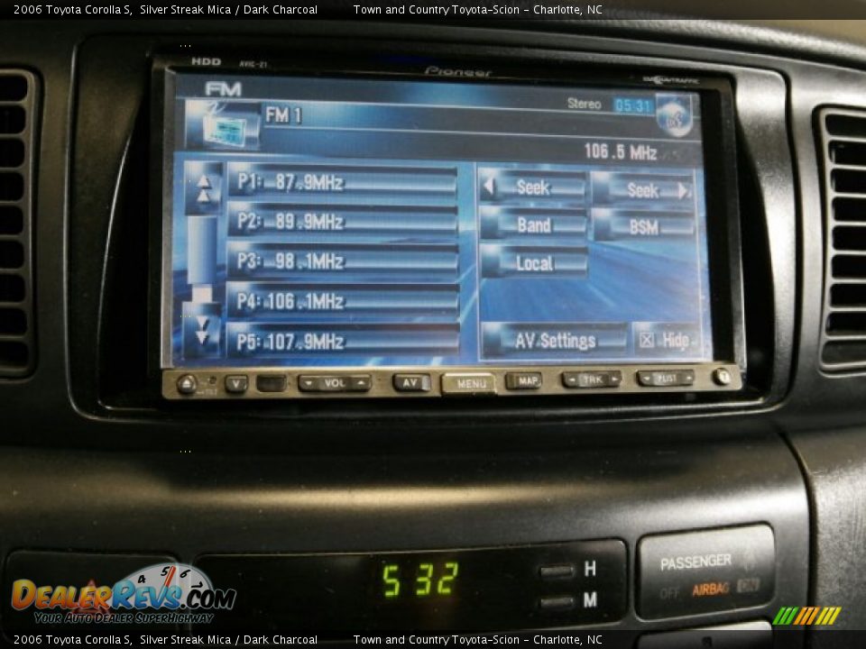 2006 Toyota Corolla S Silver Streak Mica / Dark Charcoal Photo #34
