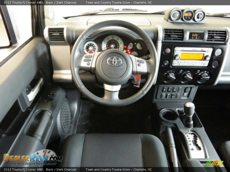 2013 Toyota FJ Cruiser 4WD Black / Dark Charcoal Photo #28