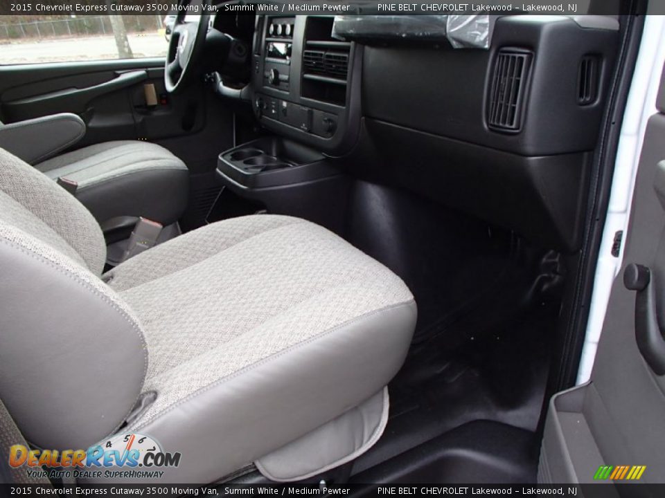 Medium Pewter Interior - 2015 Chevrolet Express Cutaway 3500 Moving Van Photo #10