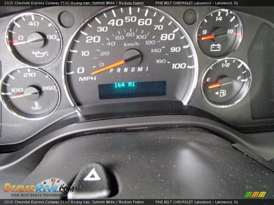 2015 Chevrolet Express Cutaway 3500 Moving Van Gauges Photo #18