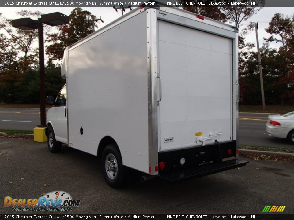 2015 Chevrolet Express Cutaway 3500 Moving Van Summit White / Medium Pewter Photo #7