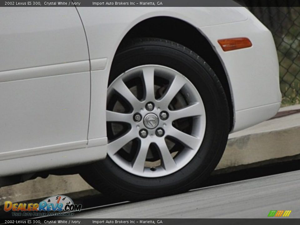 2002 Lexus ES 300 Crystal White / Ivory Photo #27