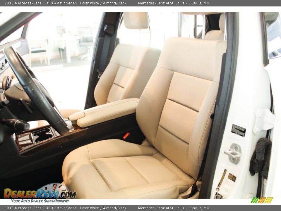 2013 Mercedes-Benz E 350 4Matic Sedan Polar White / Almond/Black Photo #21