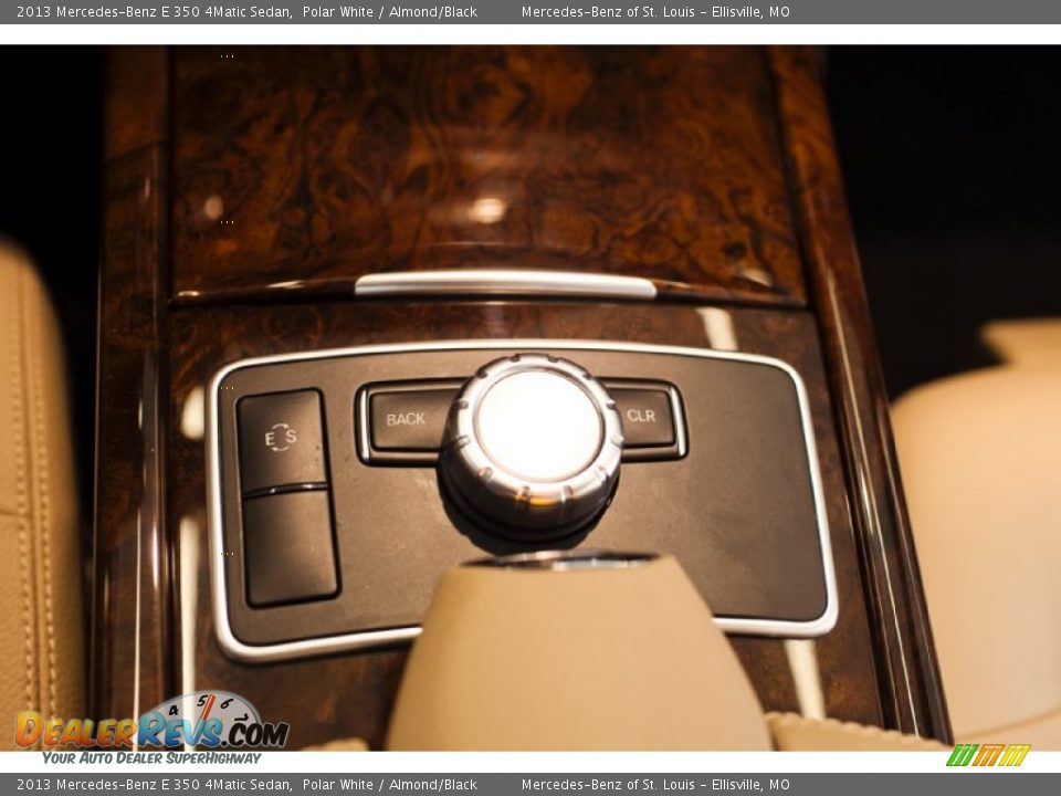 2013 Mercedes-Benz E 350 4Matic Sedan Polar White / Almond/Black Photo #31