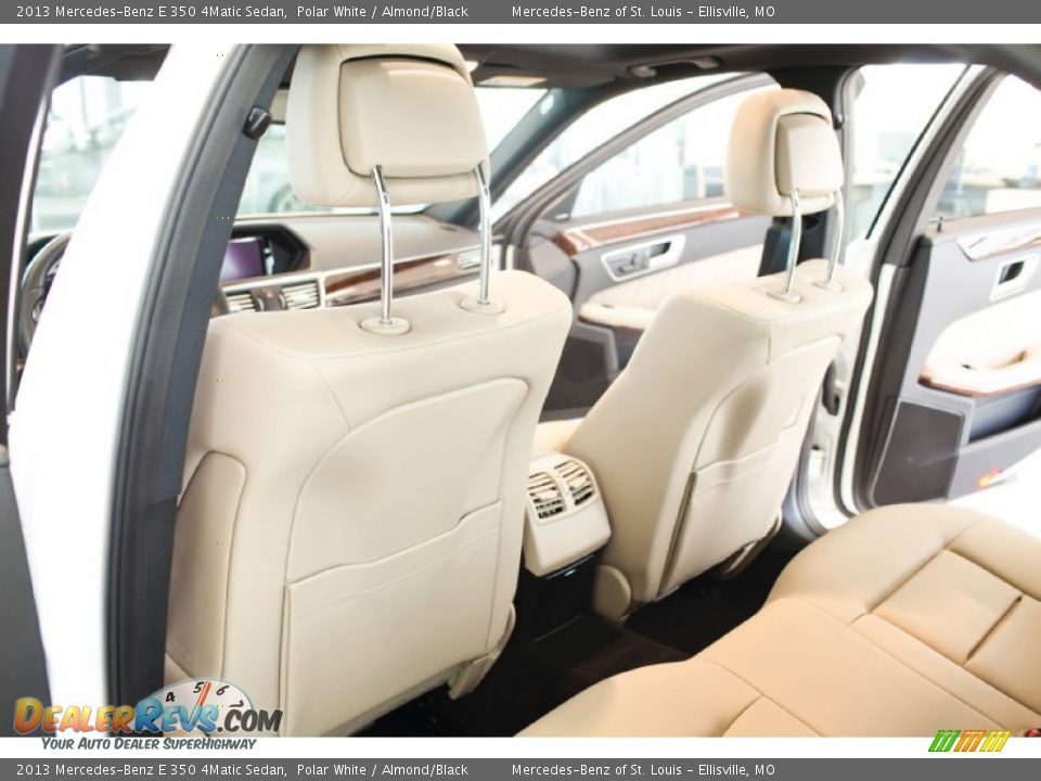 2013 Mercedes-Benz E 350 4Matic Sedan Polar White / Almond/Black Photo #35