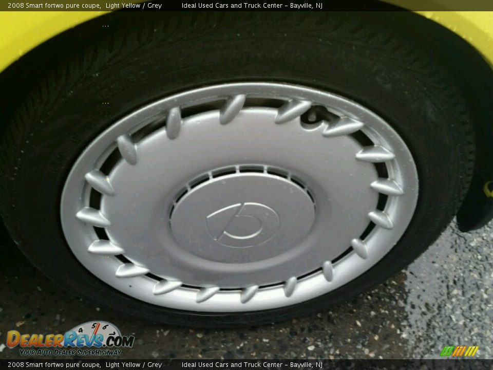 2008 Smart fortwo pure coupe Light Yellow / Grey Photo #4