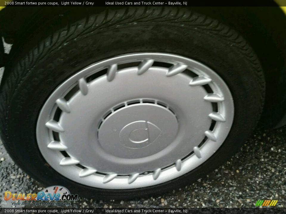 2008 Smart fortwo pure coupe Light Yellow / Grey Photo #5