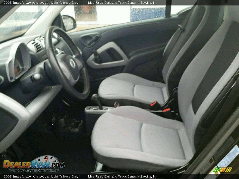 2008 Smart fortwo pure coupe Light Yellow / Grey Photo #17