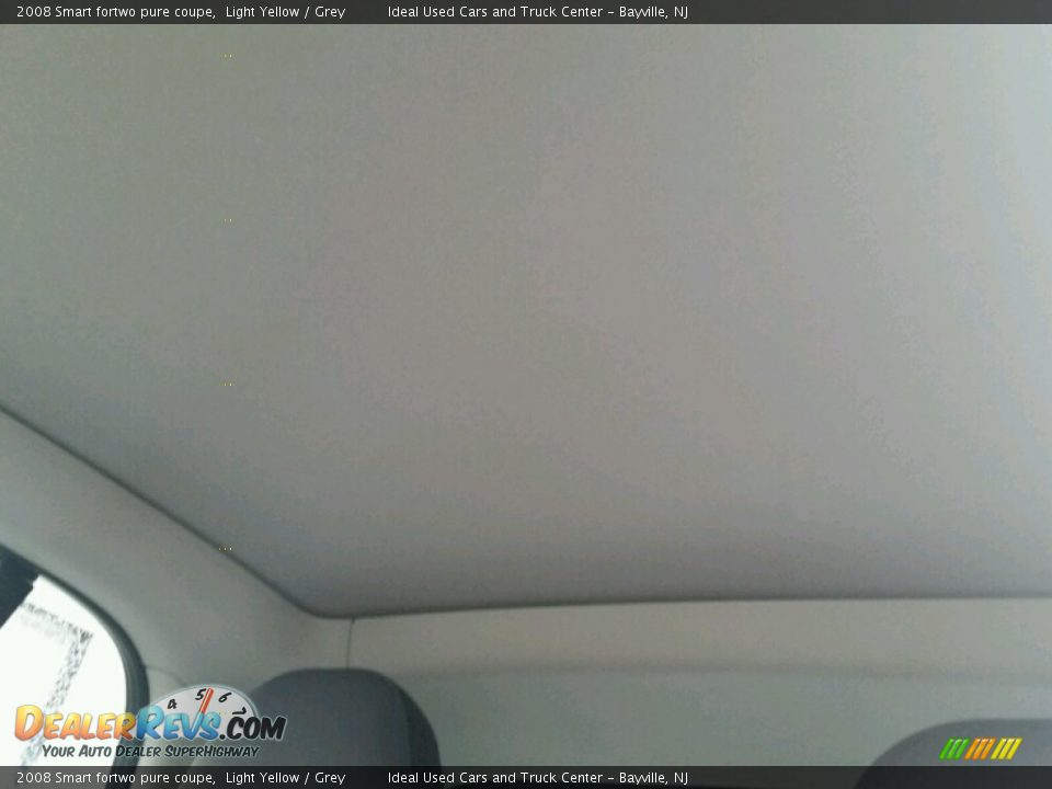 2008 Smart fortwo pure coupe Light Yellow / Grey Photo #22