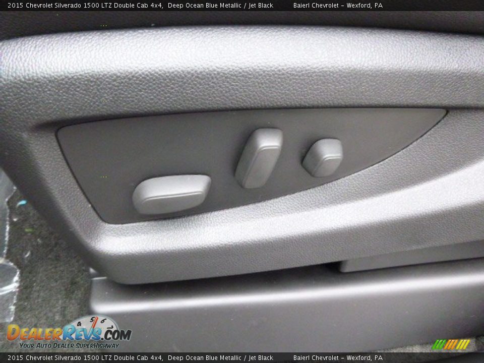 2015 Chevrolet Silverado 1500 LTZ Double Cab 4x4 Deep Ocean Blue Metallic / Jet Black Photo #14