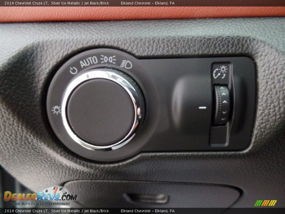 2014 Chevrolet Cruze LT Silver Ice Metallic / Jet Black/Brick Photo #21