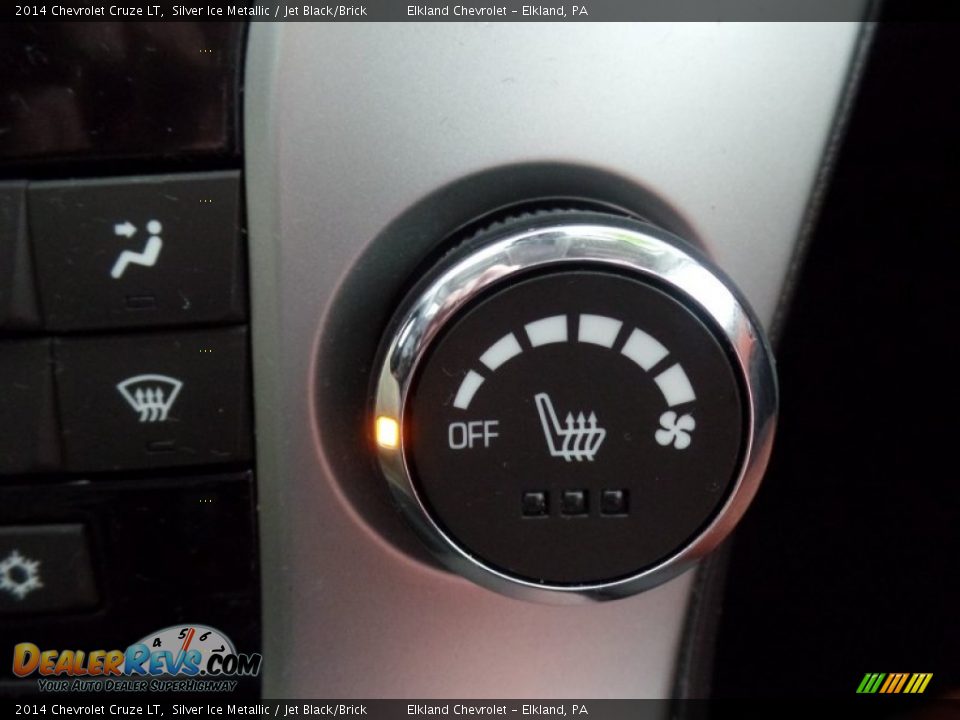 2014 Chevrolet Cruze LT Silver Ice Metallic / Jet Black/Brick Photo #35