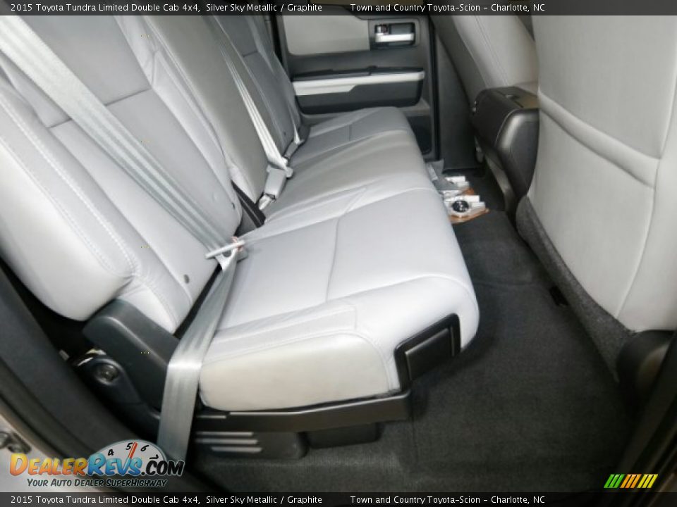 2015 Toyota Tundra Limited Double Cab 4x4 Silver Sky Metallic / Graphite Photo #9
