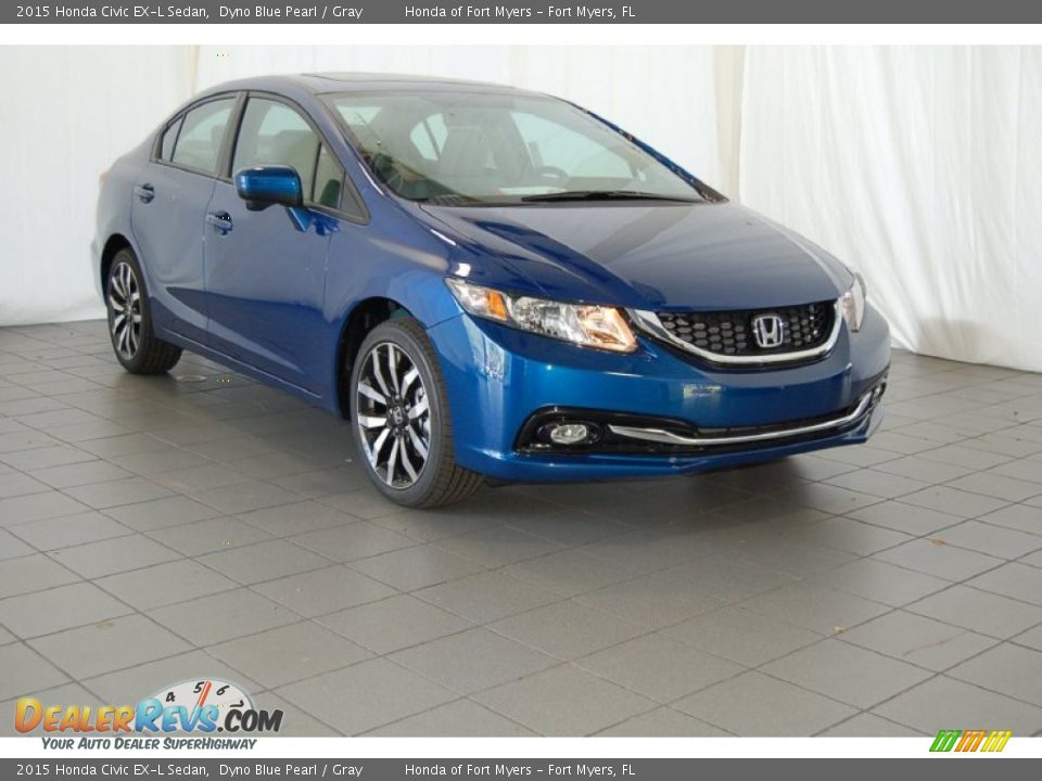 Front 3/4 View of 2015 Honda Civic EX-L Sedan Photo #1
