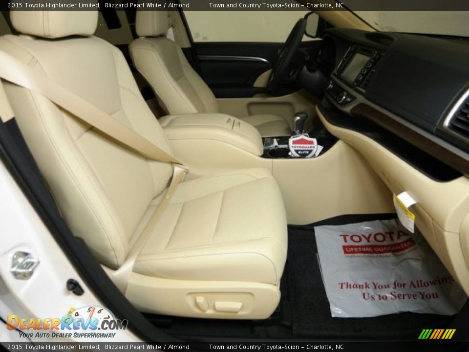 2015 Toyota Highlander Limited Blizzard Pearl White / Almond Photo #11