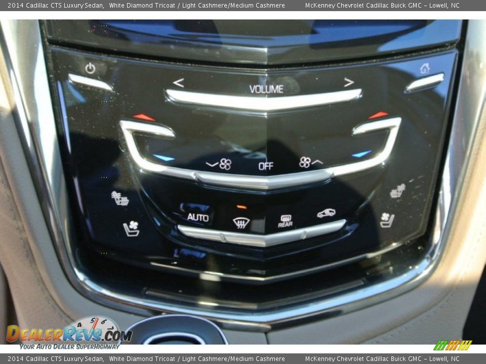 2014 Cadillac CTS Luxury Sedan White Diamond Tricoat / Light Cashmere/Medium Cashmere Photo #11
