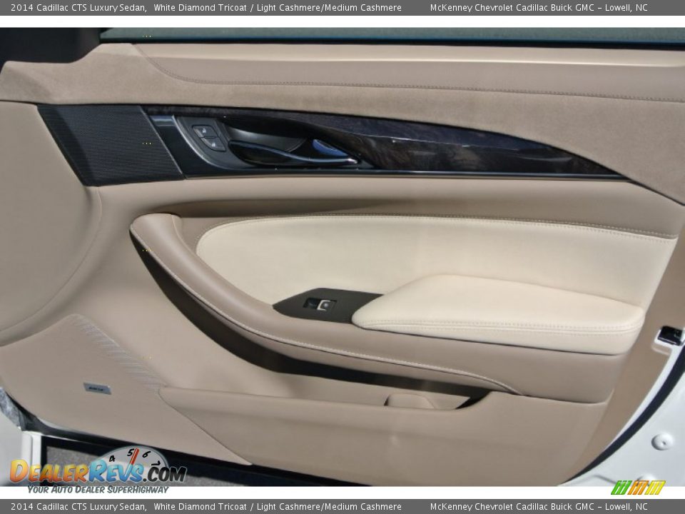2014 Cadillac CTS Luxury Sedan White Diamond Tricoat / Light Cashmere/Medium Cashmere Photo #19