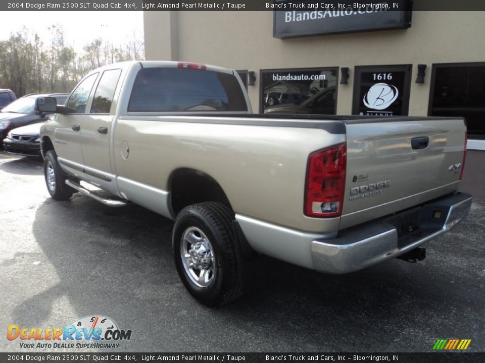 2004 Dodge Ram 2500 SLT Quad Cab 4x4 Light Almond Pearl Metallic / Taupe Photo #2