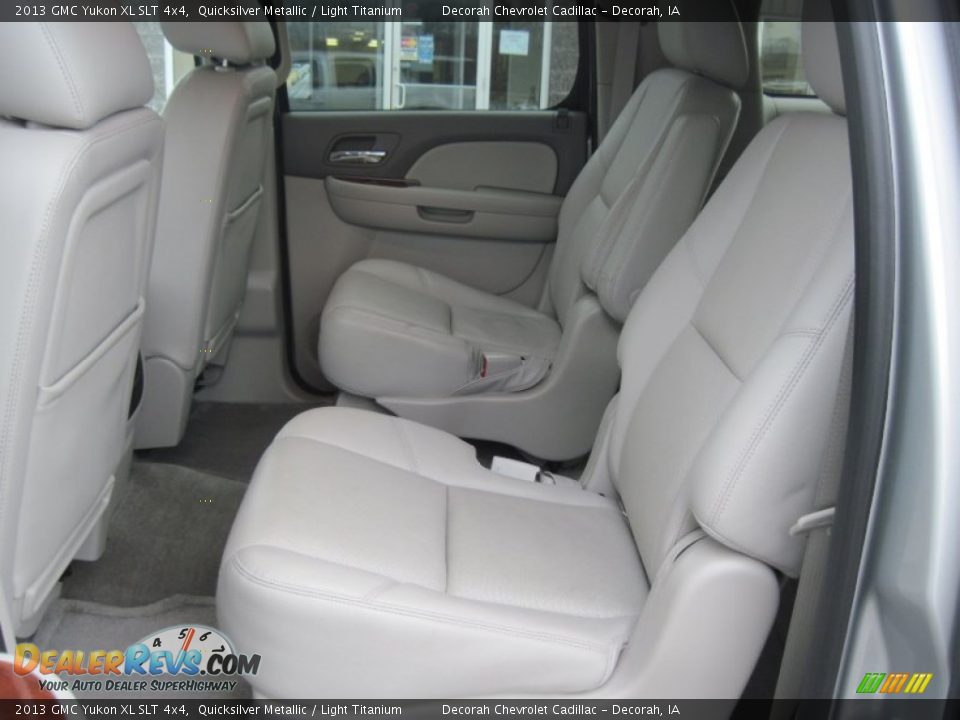 2013 GMC Yukon XL SLT 4x4 Quicksilver Metallic / Light Titanium Photo #8