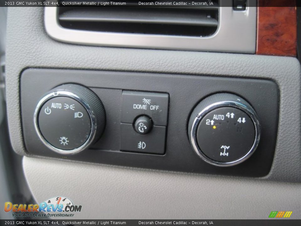 2013 GMC Yukon XL SLT 4x4 Quicksilver Metallic / Light Titanium Photo #16