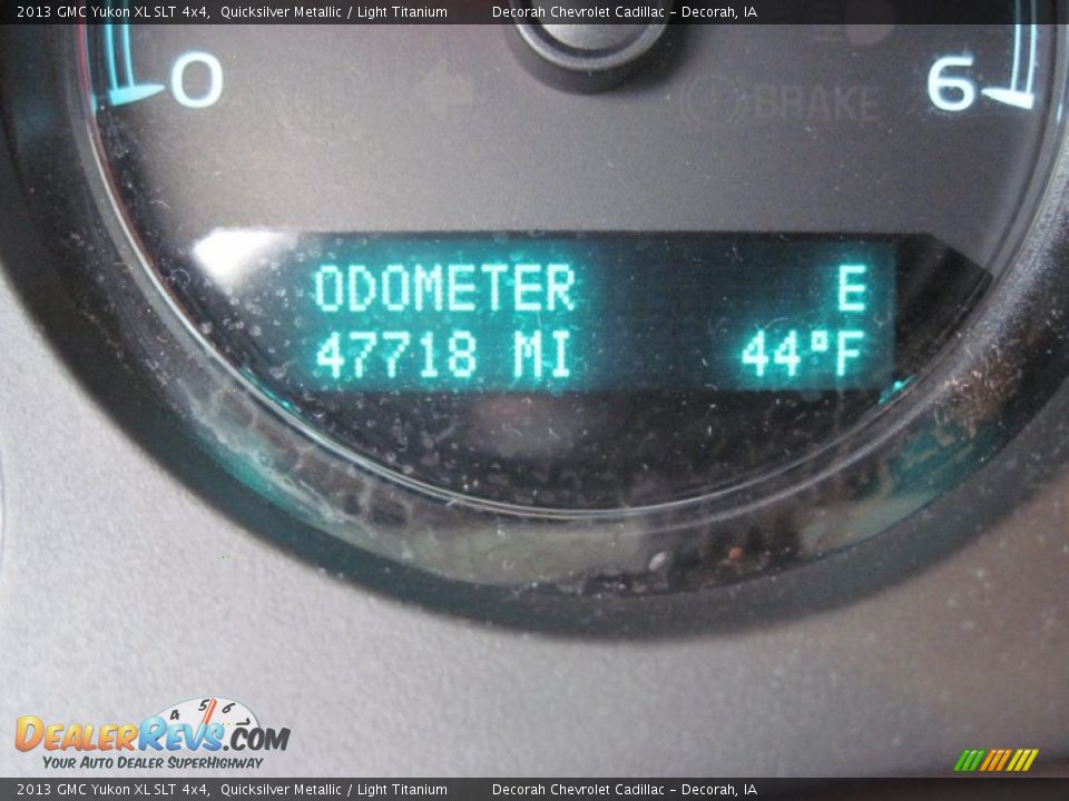 2013 GMC Yukon XL SLT 4x4 Quicksilver Metallic / Light Titanium Photo #18