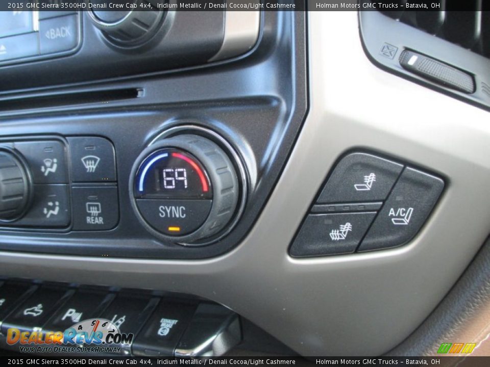 2015 GMC Sierra 3500HD Denali Crew Cab 4x4 Iridium Metallic / Denali Cocoa/Light Cashmere Photo #18