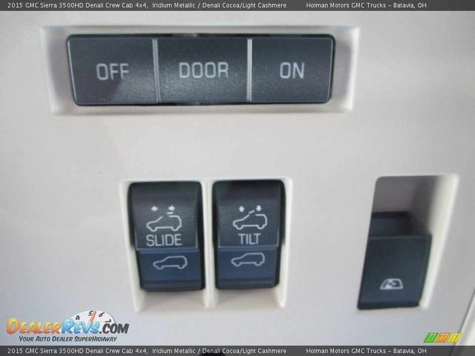 2015 GMC Sierra 3500HD Denali Crew Cab 4x4 Iridium Metallic / Denali Cocoa/Light Cashmere Photo #34