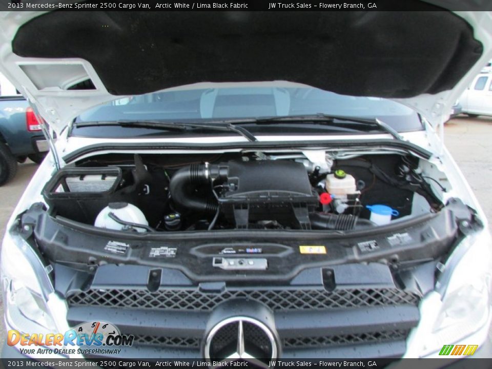 2013 Mercedes-Benz Sprinter 2500 Cargo Van Arctic White / Lima Black Fabric Photo #30