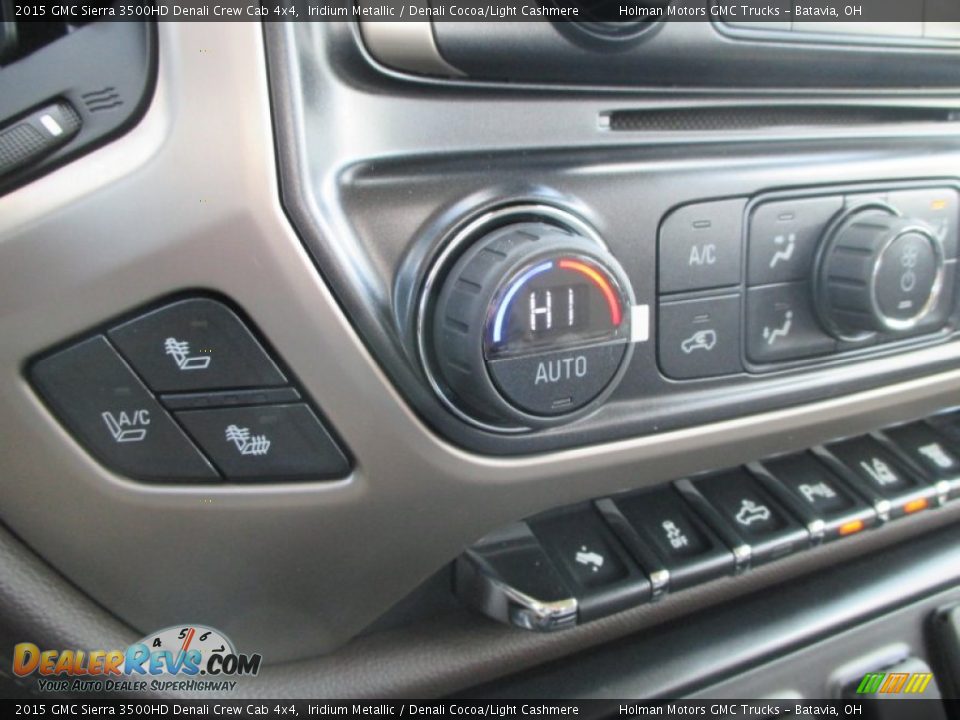 2015 GMC Sierra 3500HD Denali Crew Cab 4x4 Iridium Metallic / Denali Cocoa/Light Cashmere Photo #18