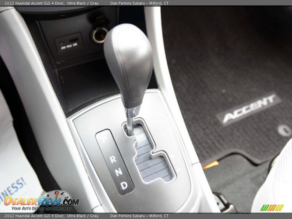 2012 Hyundai Accent GLS 4 Door Ultra Black / Gray Photo #15