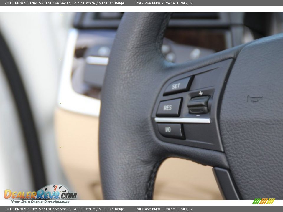 Controls of 2013 BMW 5 Series 535i xDrive Sedan Photo #19