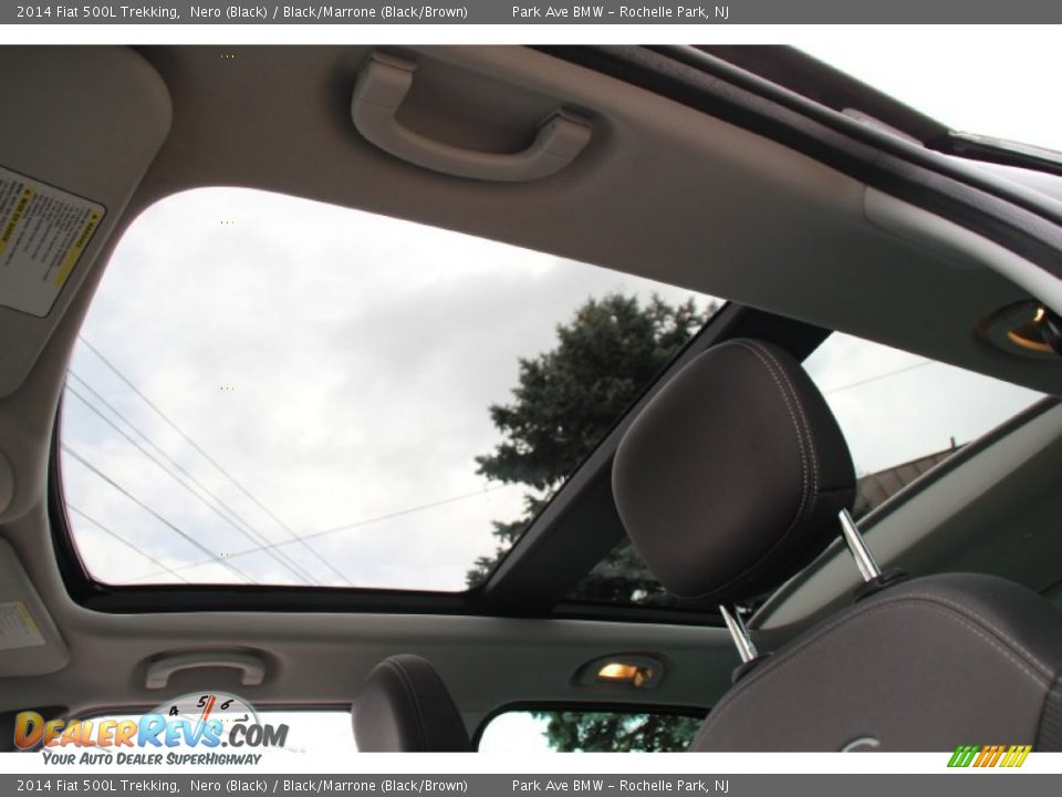 2014 Fiat 500L Trekking Nero (Black) / Black/Marrone (Black/Brown) Photo #15