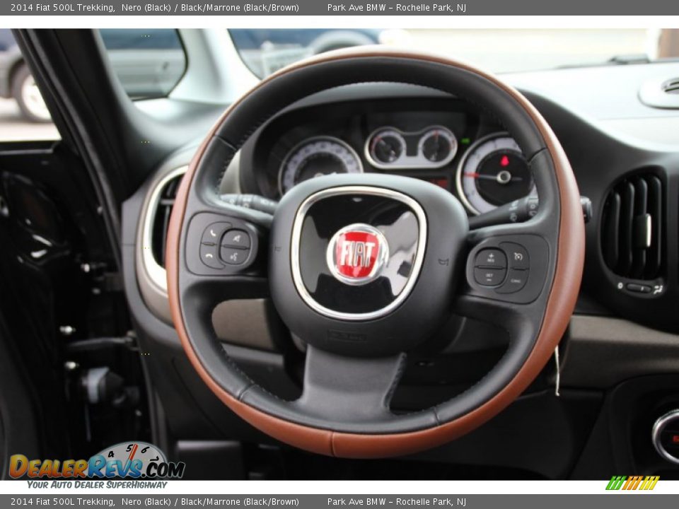 2014 Fiat 500L Trekking Steering Wheel Photo #19
