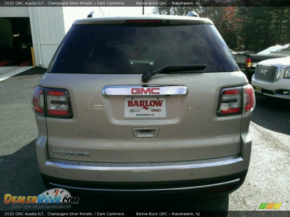 2015 GMC Acadia SLT Champagne Silver Metallic / Dark Cashmere Photo #5