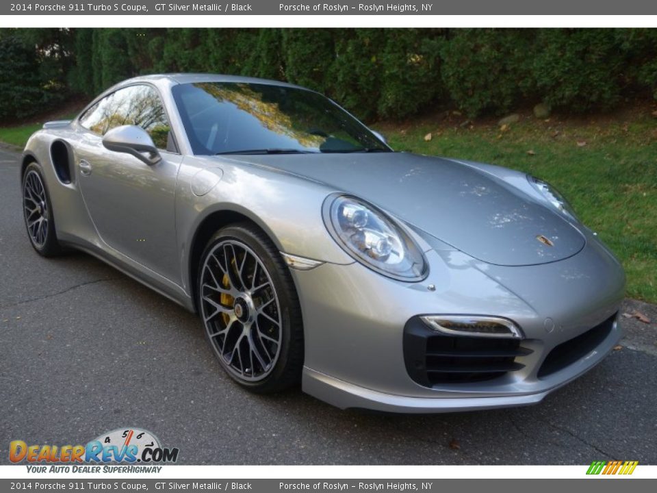 Front 3/4 View of 2014 Porsche 911 Turbo S Coupe Photo #8